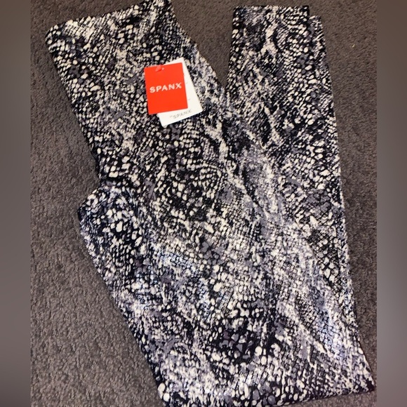SPANX Snake Shine Print Leggings‎ - Picture 1 of 4